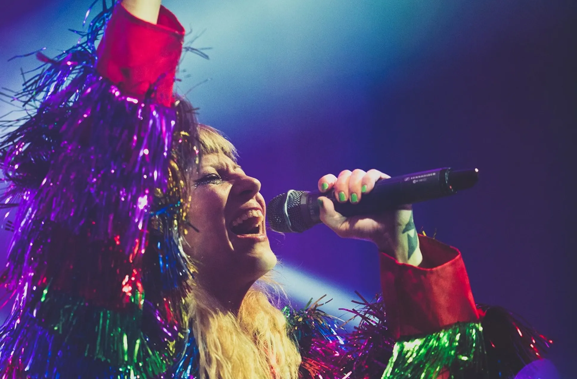 Sängerin Mieze Katz der Band MiA. am Samstag auf der Bühne des Schaffarei Festival 2025