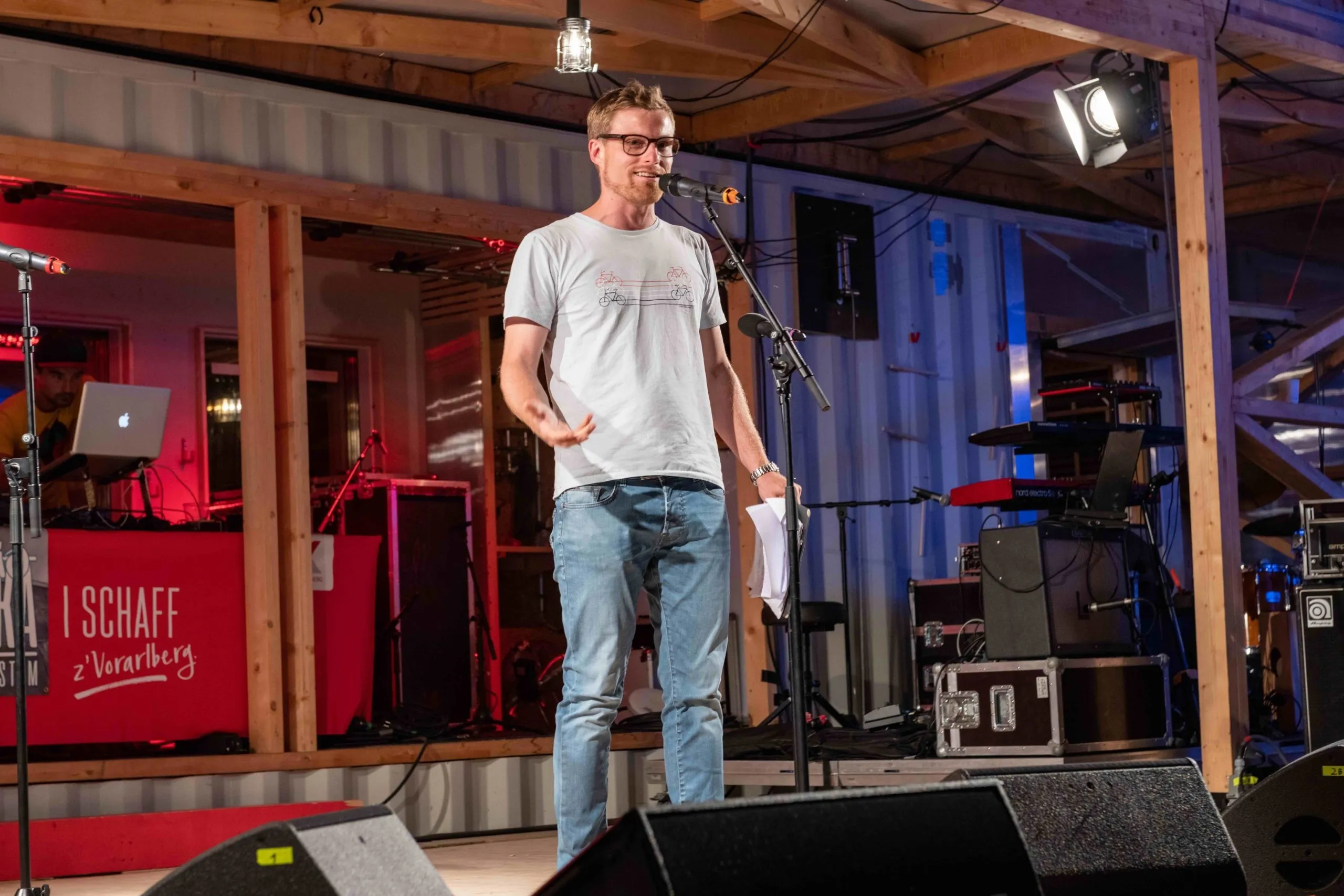 Poetry Slam von Manifest Zukunft der Arbeit