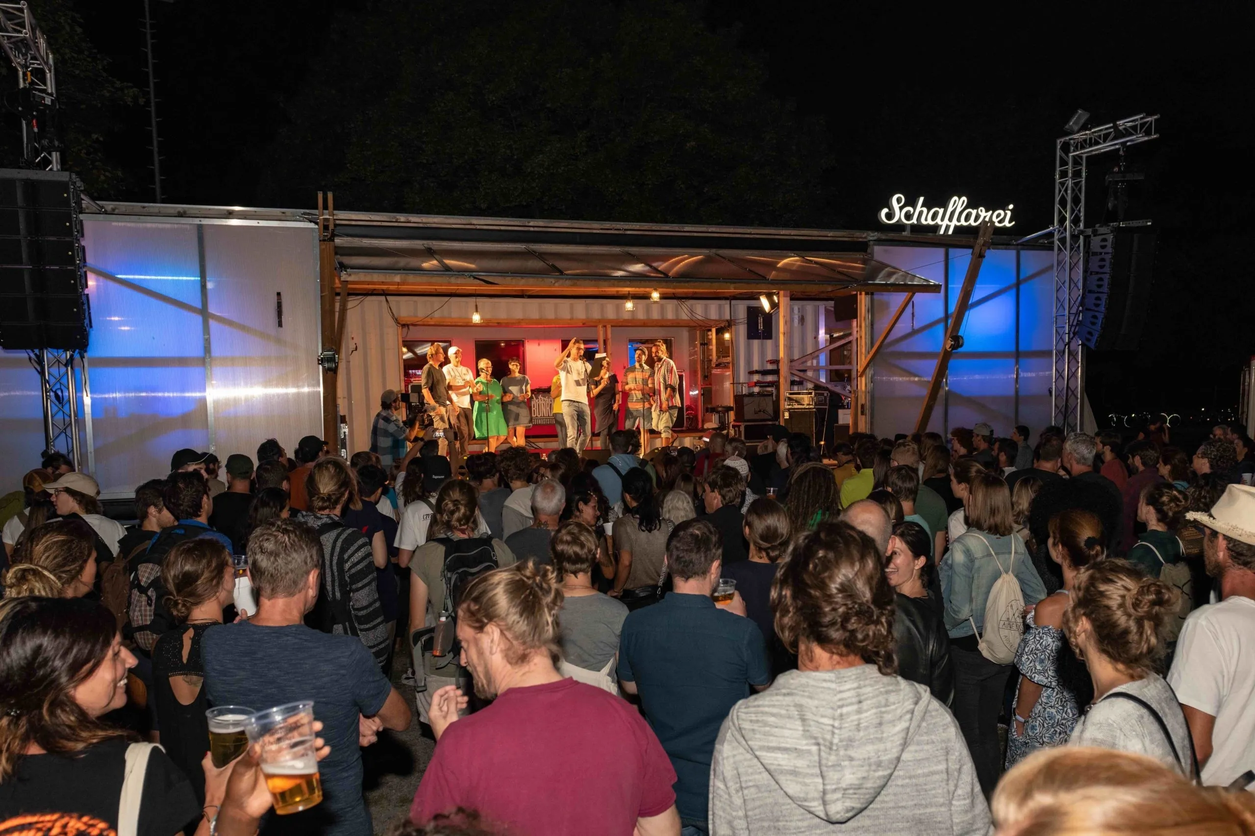 Blick auf Schaffarei Bühne