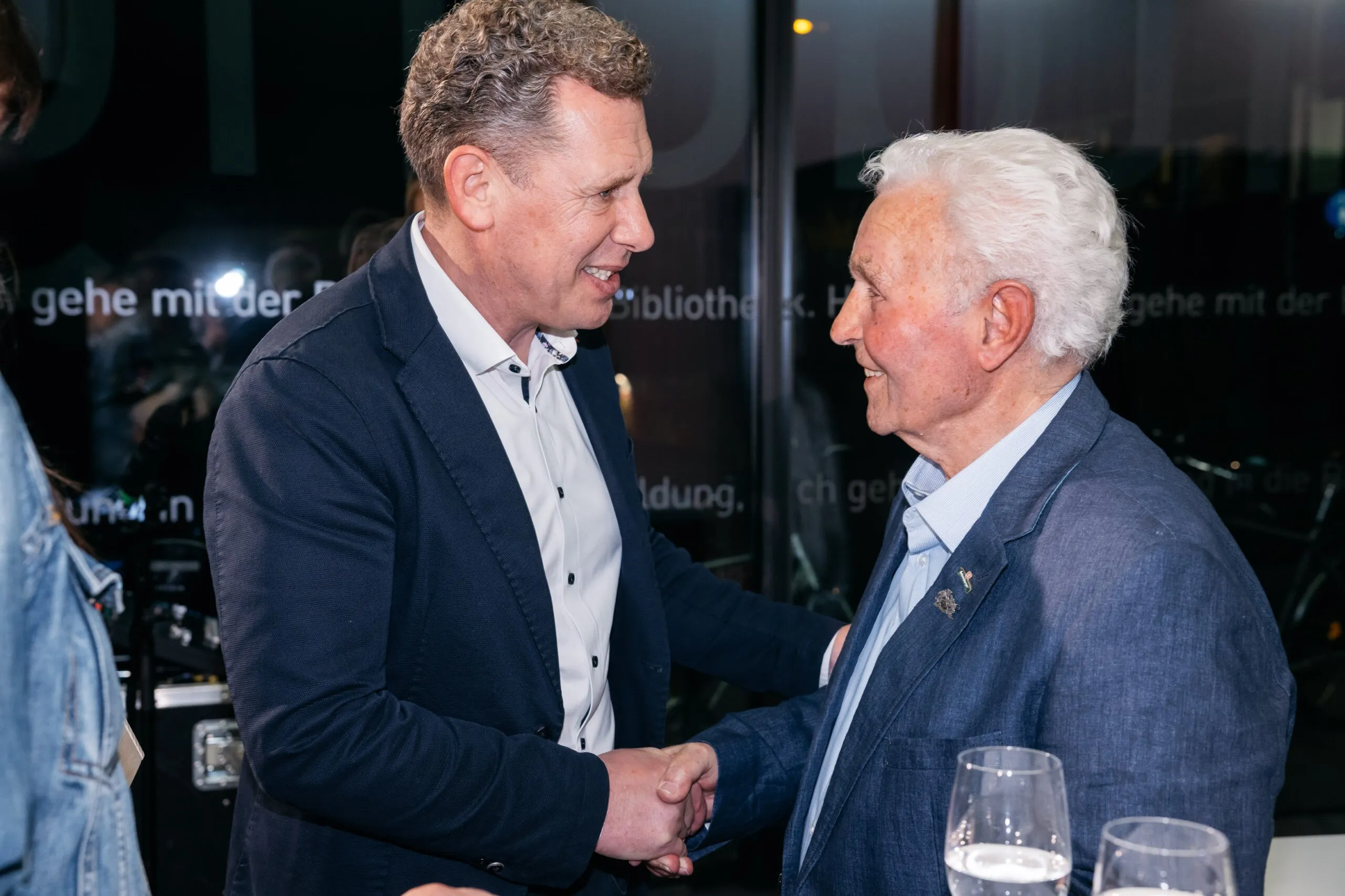 AK Präsident Heinzle mit Erwin Hammerer