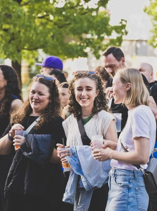 Schaffarei Festival 2025 – Samstag – Menschen im Publikum