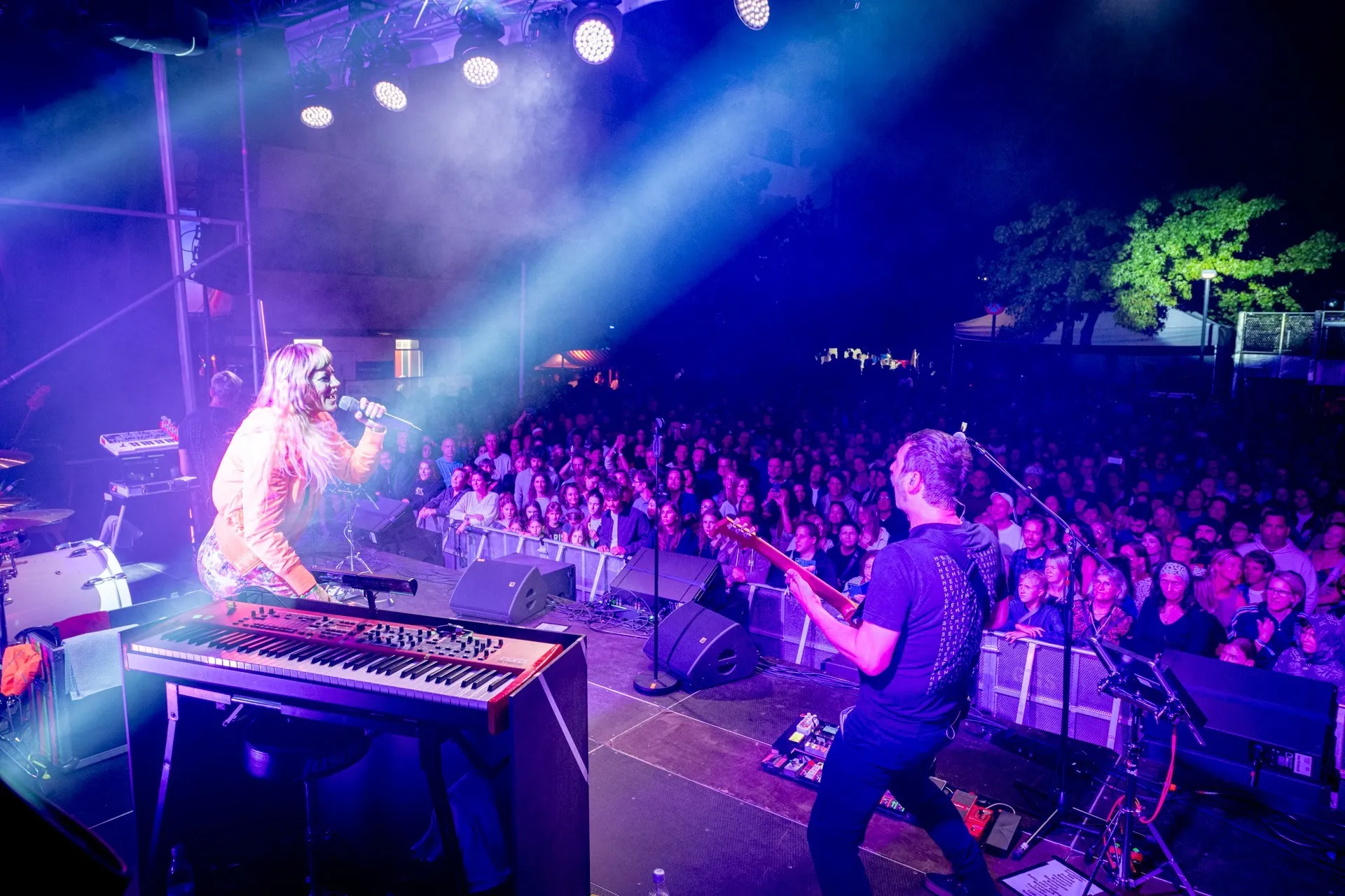 Schaffarei Festival 2025 – Samstag – MiA. auf der Bühne