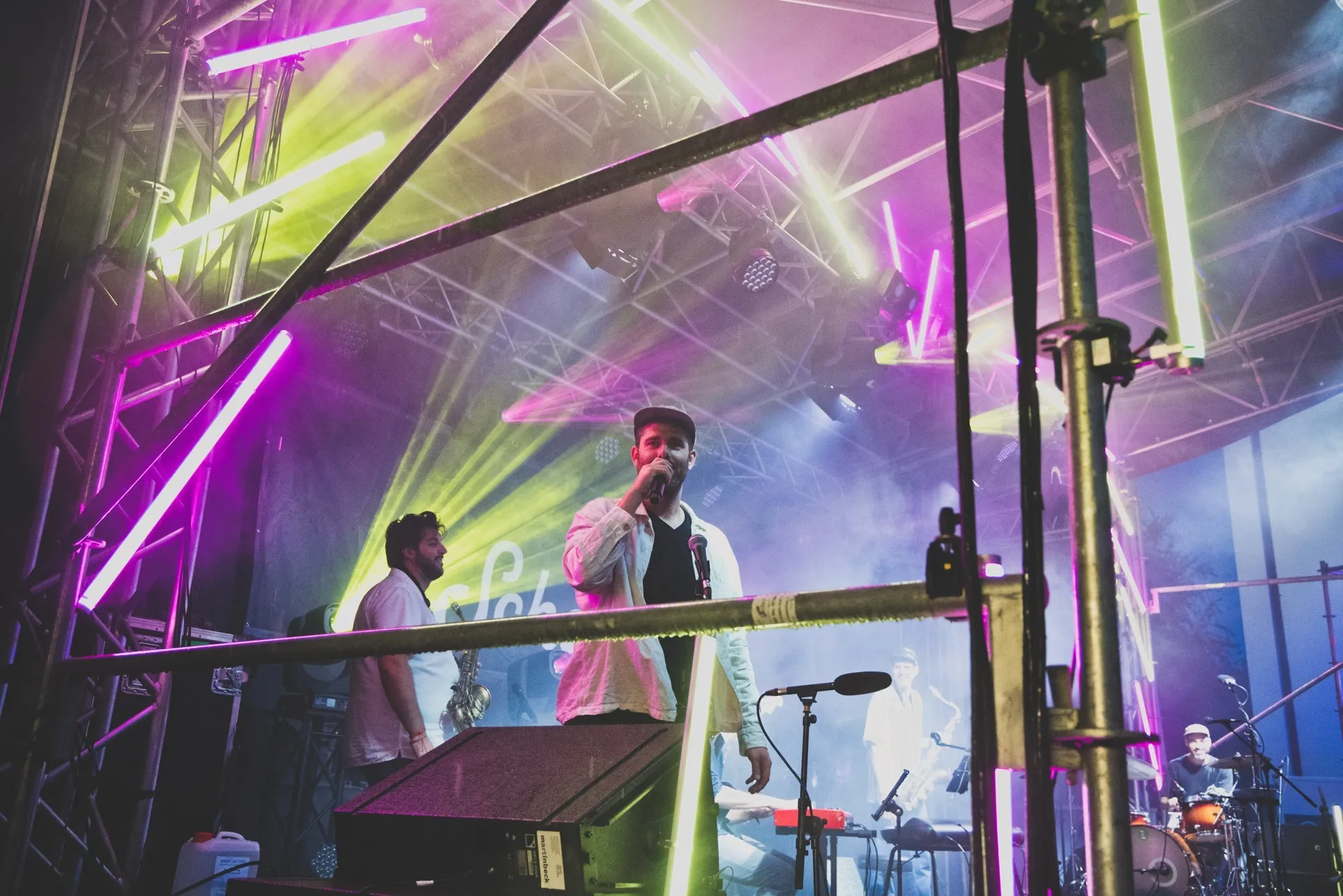 Schaffarei Festival 2025 – Donnerstag – The Big Bees auf der Bühne
