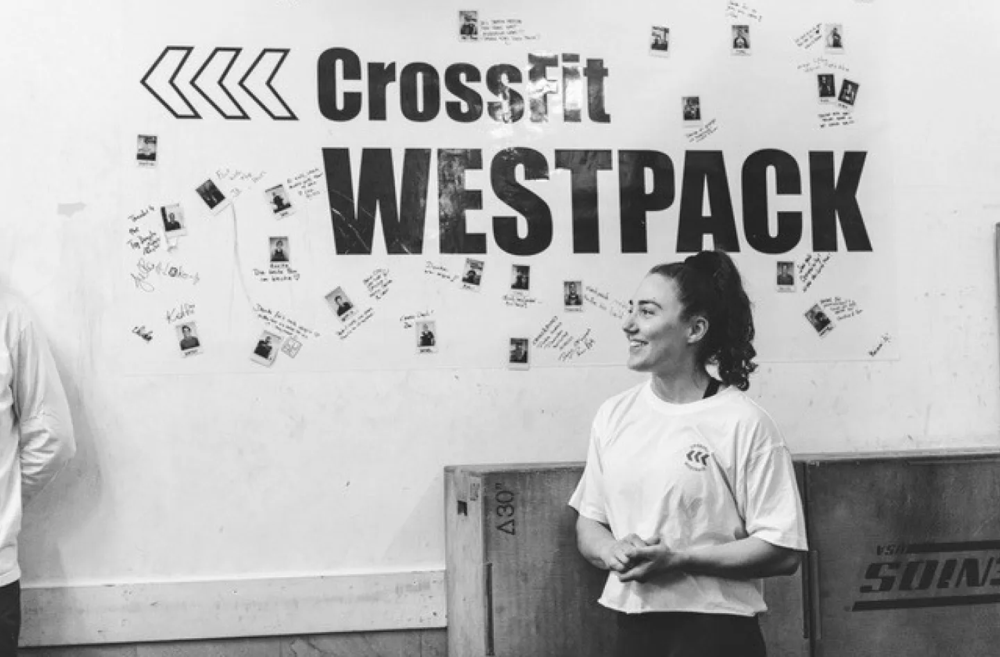 Schwarz-weiß Bild im Portrait Sarah Türtscher